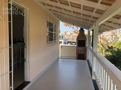 TEMPORADA: Casa 2 dormitórios c/ar, Praia de Palmas.