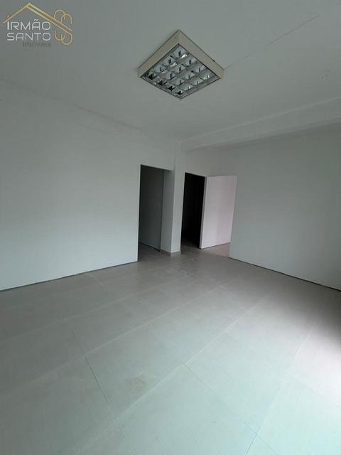 Sala para alugar em Biguaçu, Fundos, com 45 m²