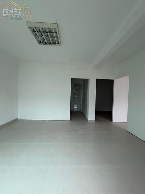 Casa para alugar em Biguaçu, Fundos, com 2 quartos, com 45 m²